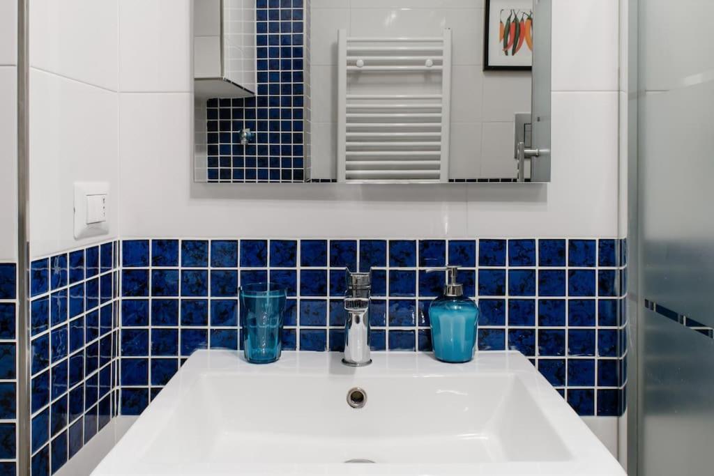 Apartment Gravina Studio In The Center Of *